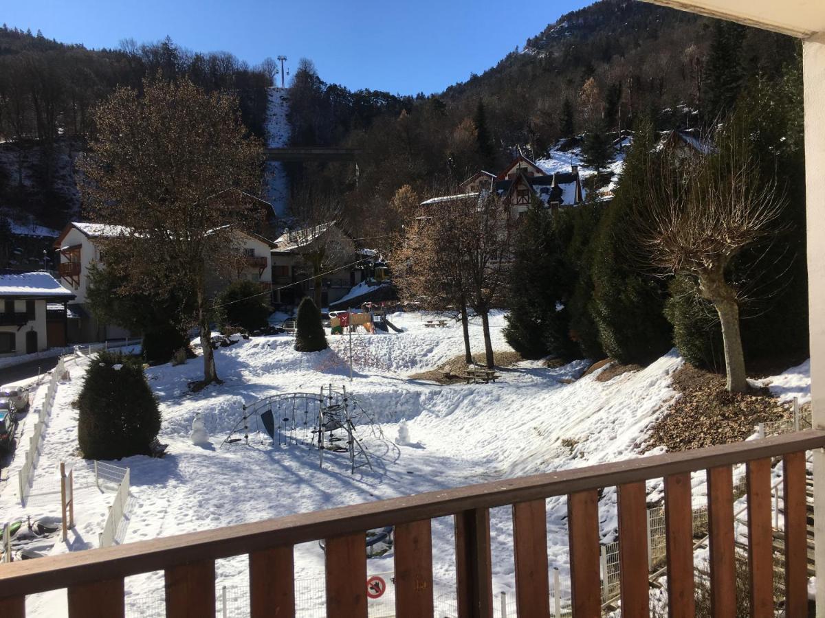 Au Pieds Des 3 Vallees 布里德莱班 外观 照片